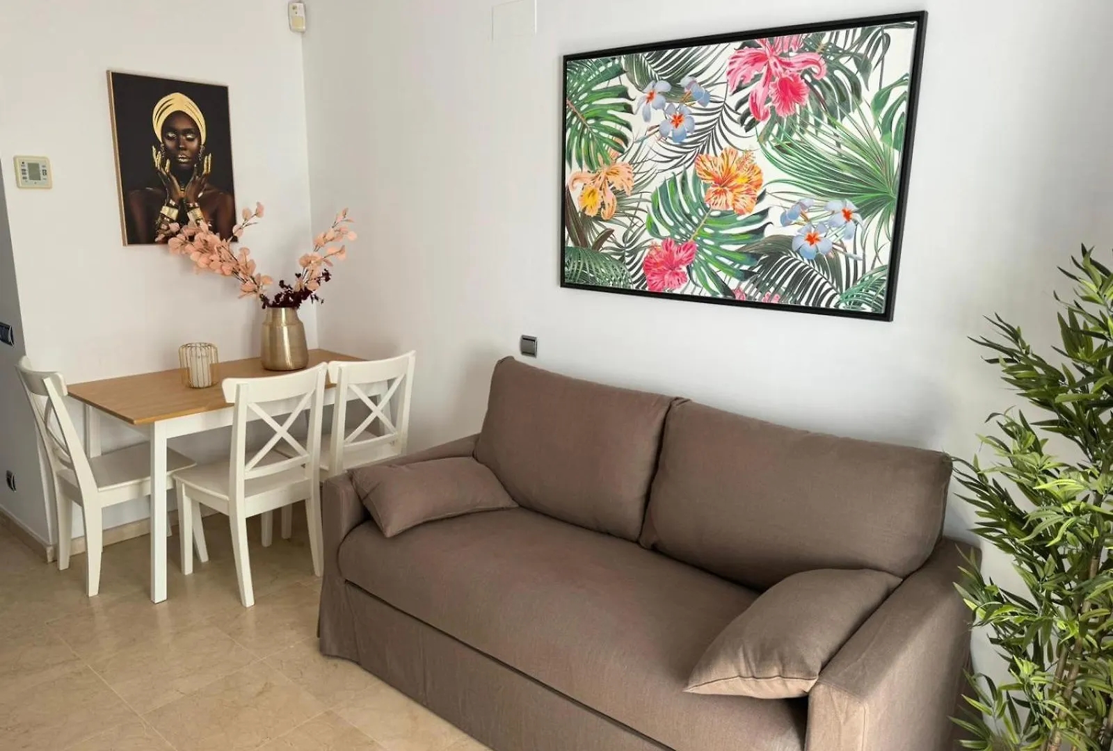 Beach Apartment In Benalmádena